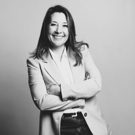 Éva Kammer